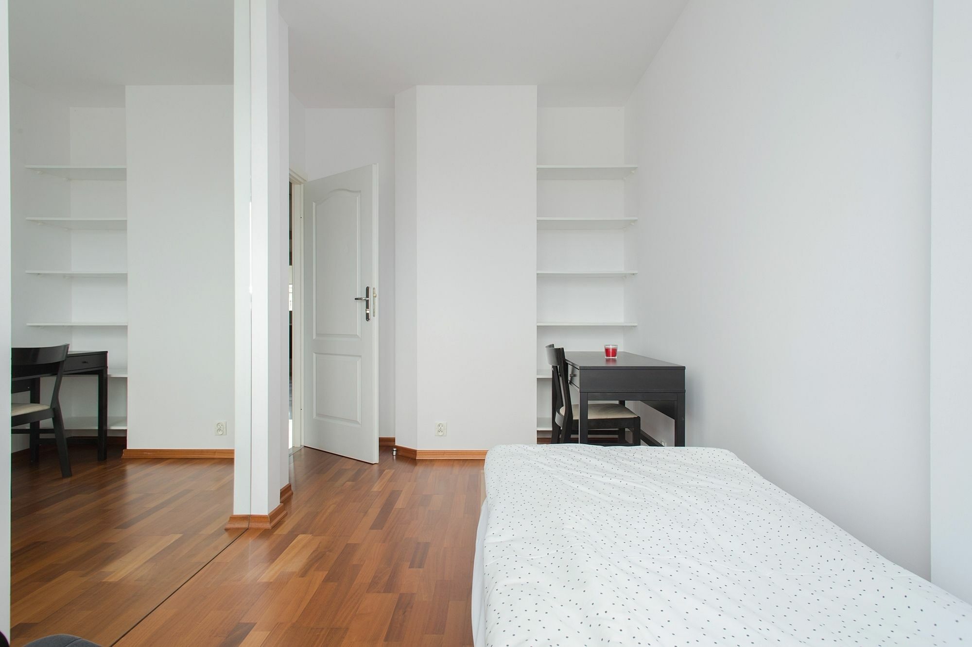 Shortstaypoland Wolnosc Warschau Exterior foto